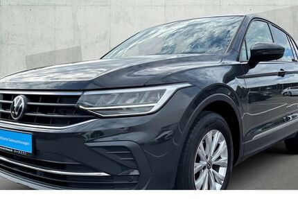 VW Tiguan 124.433 km 21.689 &euro; Borken 46325