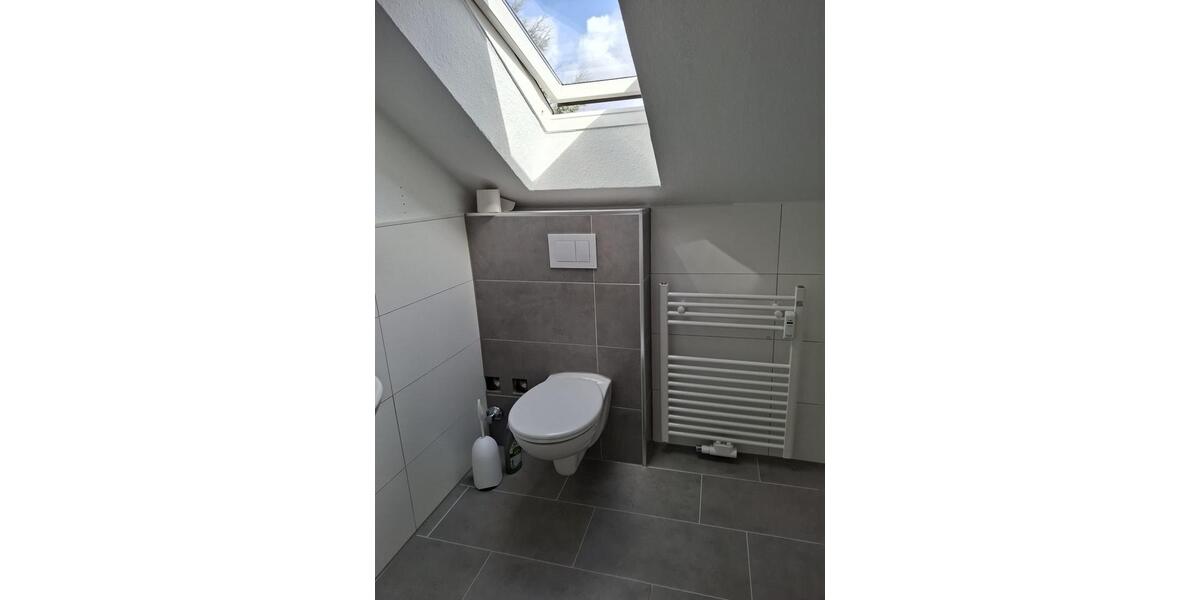 Dachgeschoßwohnung Essen Stadtbezirk V - 2 Zimmer, 51 m&sup2;, 581&euro; | Angebot:26252216