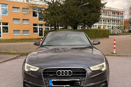 Audi A5 218.000 km 14.900 &euro; Bochum 44795