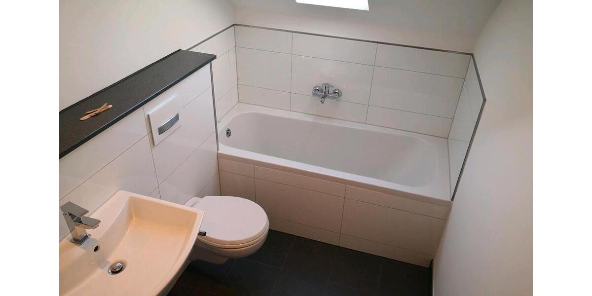 Dachgeschoßwohnung Mülheim an der Ruhr Dümpten - 1.5 Zimmer, 51 m&sup2;, 155.000&euro; | Angebot:27096044