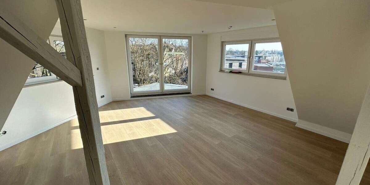 Etagenwohnung Bochum Wiemelhausen - 2 Zimmer, 120 m&sup2;, 1.681&euro; | Angebot:25357251