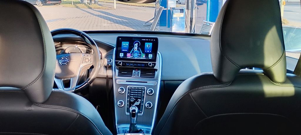 Volvo XC60 206.000 km 13.580 &euro; Duisburg 47136