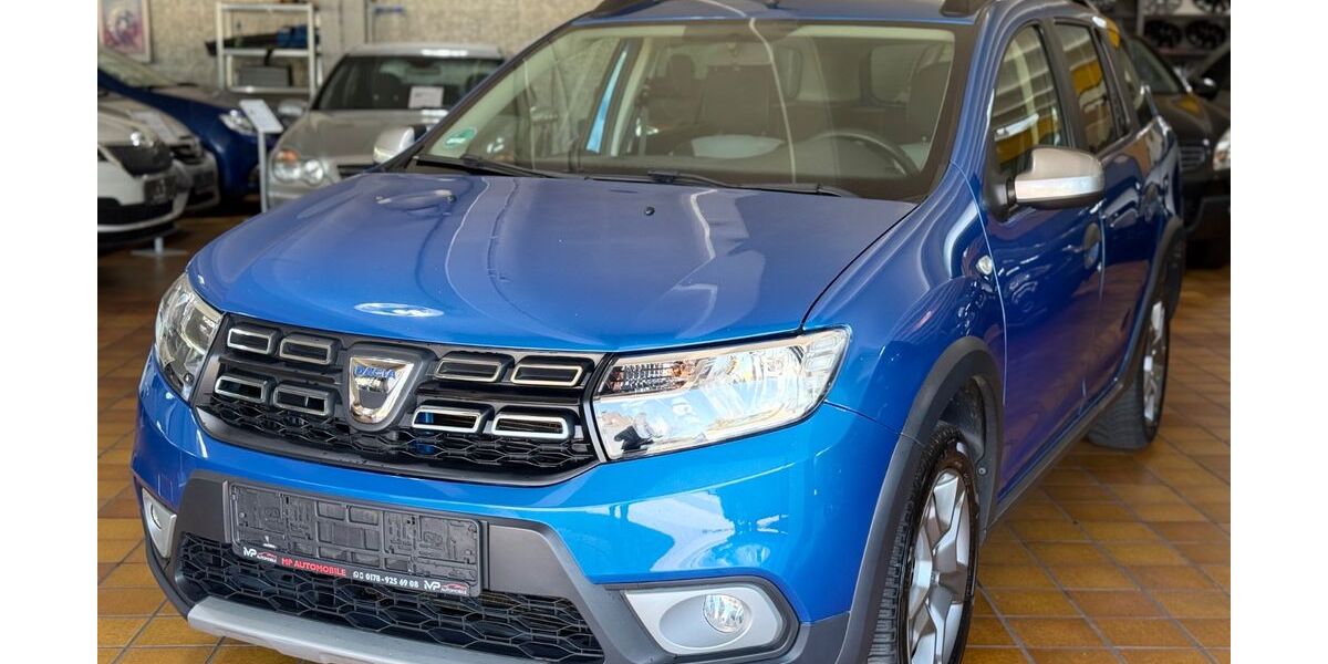 Dacia Logan 79.000 km 8.490 &euro; Oberhausen 46145