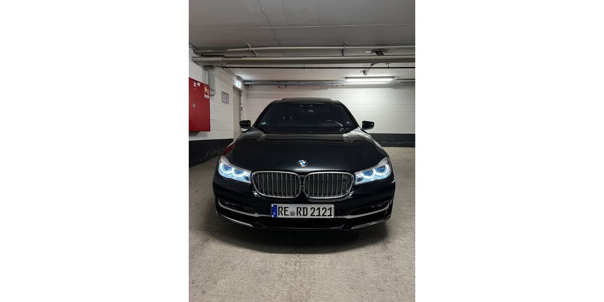 BMW 750 265.000 km 27.400 &euro; Recklinghausen 45663