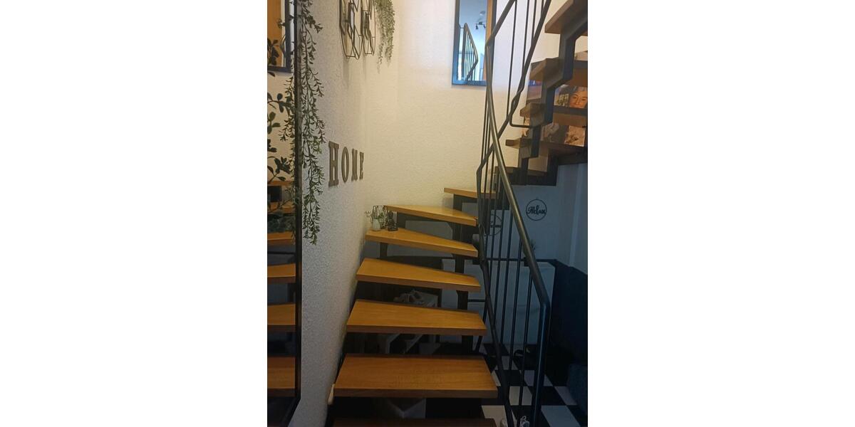 Maisonettenwohnung Voerde (Niederrhein) - 4.5 Zimmer, 100 m&sup2;, 250.000&euro; | Angebot:26763381