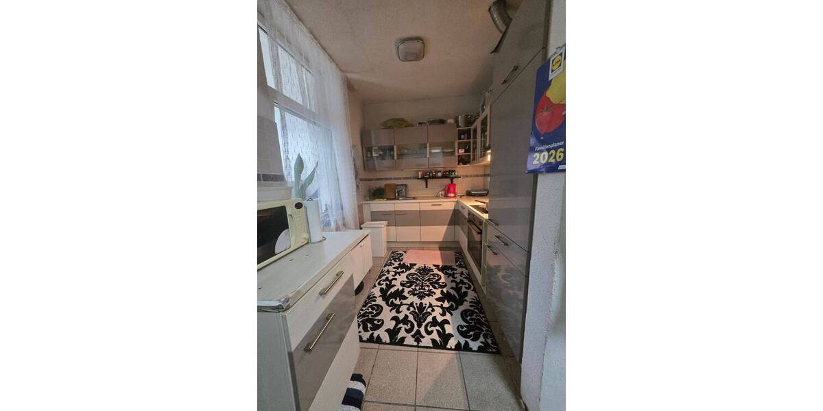 Etagenwohnung Duisburg Bruckhausen - 3 Zimmer, 347 m&sup2;, 240.000&euro; | Angebot:26102284