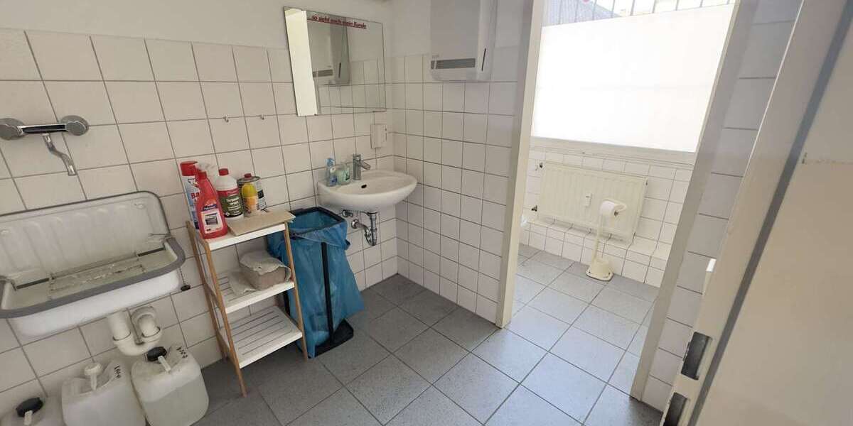 Top-Gewerbefläche in Marl-Hüls – 655 m² Verkaufs-, Büro- & Lagerfläche mit Parkplätzen - Gewerbeobjekt Marl Hüls-Süd | Angebot:25839488