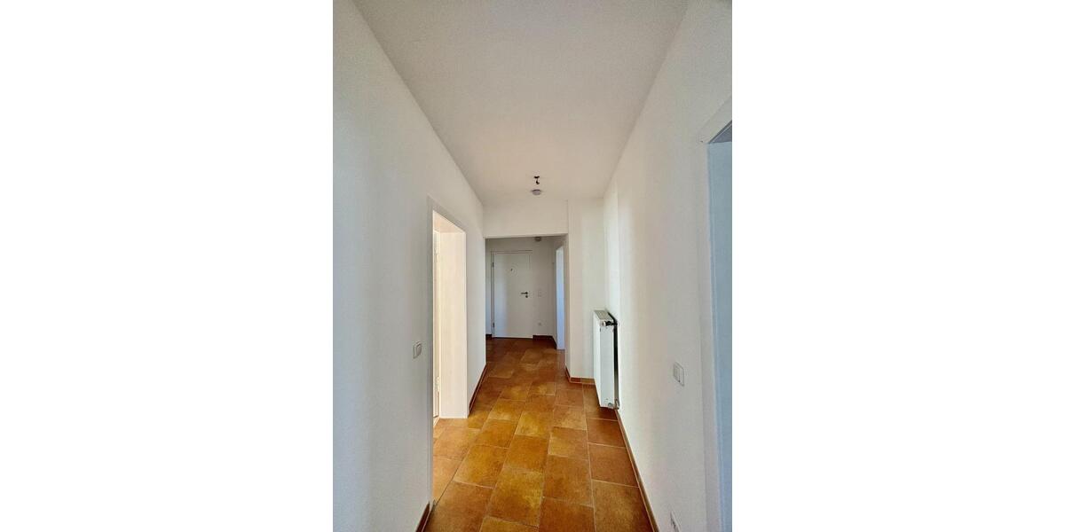 Etagenwohnung Essen Stadtbezirk III - 2.5 Zimmer, 70 m&sup2;, 665&euro; | Angebot:26295360