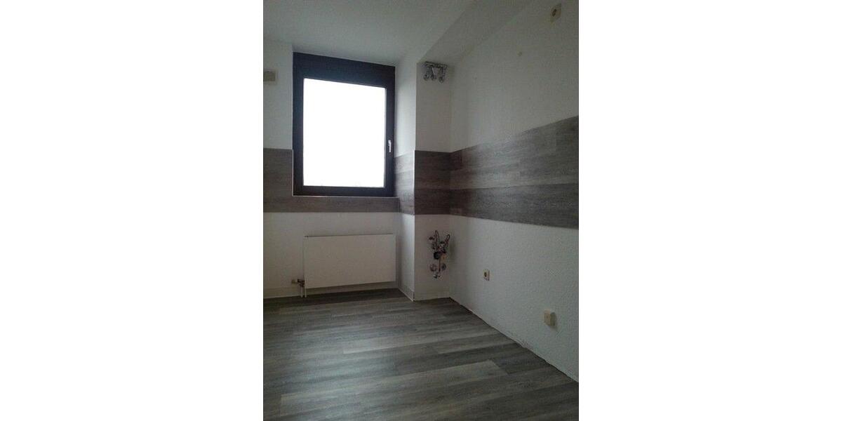 Etagenwohnung Bochum - 2.5 Zimmer, 61 m&sup2;, 195.000&euro; | Angebot:26765891