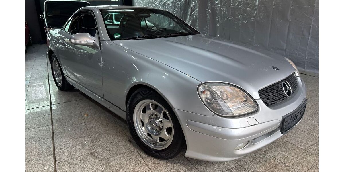 Mercedes-Benz SLK 200 140.500 km 4.950 &euro; Duisburg 47059