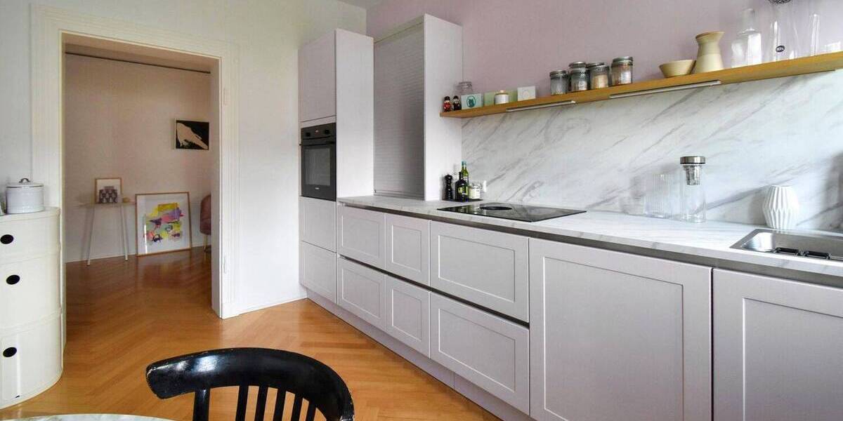Etagenwohnung Essen / Bredeney Bredeney - 2 Zimmer, 81 m&sup2;, 375.000&euro; | Angebot:26307551