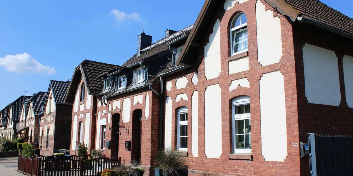 Etagenwohnung Duisburg Hamborn - 3 Zimmer, 78 m&sup2;, 179.000&euro; | Angebot:25874290