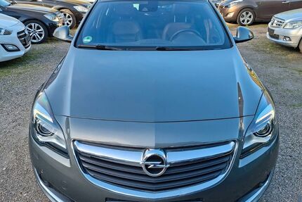 Opel Insignia 139.000 km 7.399 &euro; Oberhausen 46149