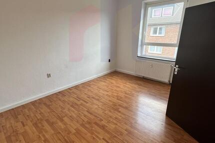 Wohnung Duisburg Duisburg-Mitte - 2 Zimmer, 60 m&sup2;, 340&euro; | Angebot:25962690