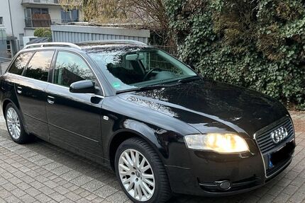 Audi A4 162.453 km 5.250 &euro; Essen 45276