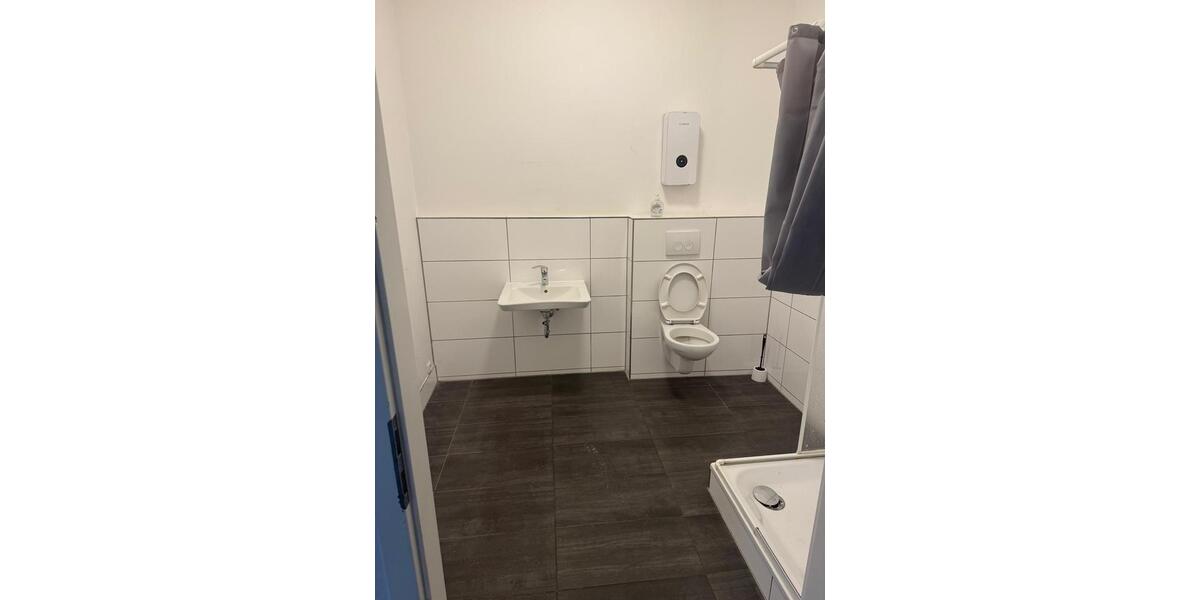 Erdgeschoßwohnung Gelsenkirchen Gelsenkirchen-Mitte - 3.5 Zimmer, 95 m&sup2;, 875&euro; | Angebot:26251812
