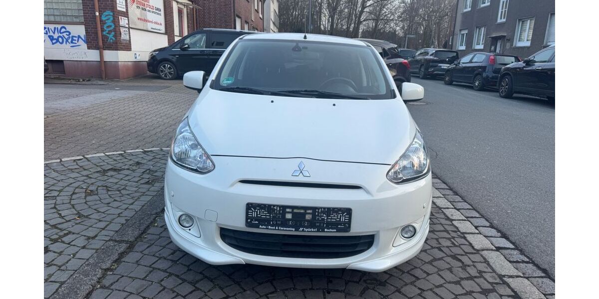 Mitsubishi Space Star 64.000 km 4.999 &euro; Gelsenkirchen 45879