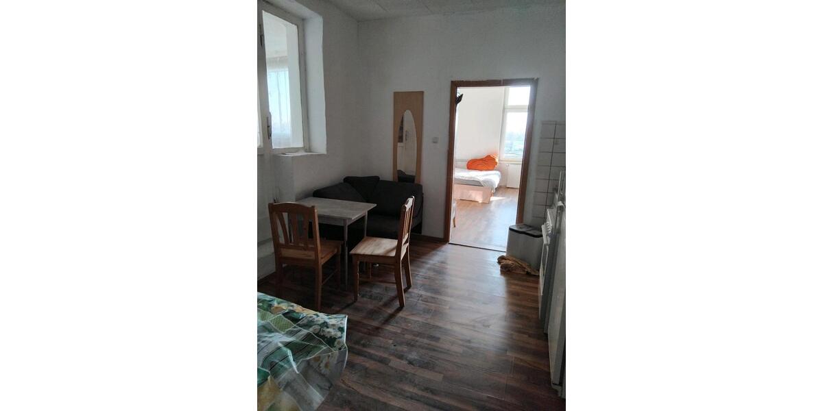 Dachgeschoßwohnung Bochum Bochum-Mitte - 4 Zimmer, 50 m&sup2;, 550&euro; | Angebot:26285685