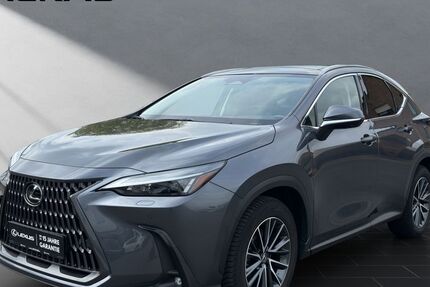 Lexus NX 350h 23.130 km 47.950 &euro; Wesel 46485