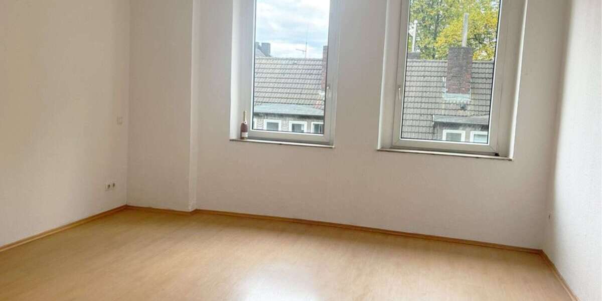 Etagenwohnung Herne Wanne-Bickern - 4.5 Zimmer, 100 m&sup2;, 550&euro; | Angebot:23161077
