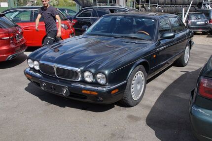 Jaguar XJ 290.000 km 2.450 &euro; Bochum 44793