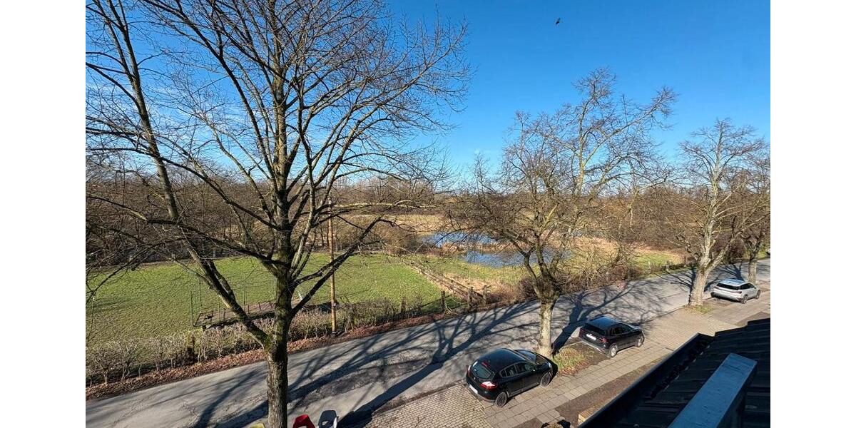 Etagenwohnung Duisburg Walsum - 3 Zimmer, 88 m&sup2;, 1.012&euro; | Angebot:26285184