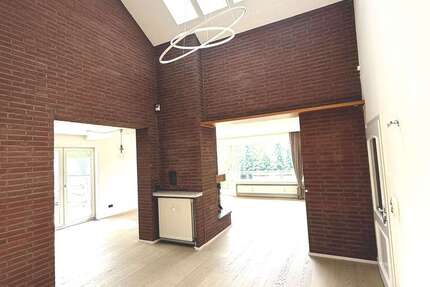 Wohnung Essen Stadtbezirk IX - 5 Zimmer, 160 m&sup2;, 1.900&euro; | Angebot:26039190