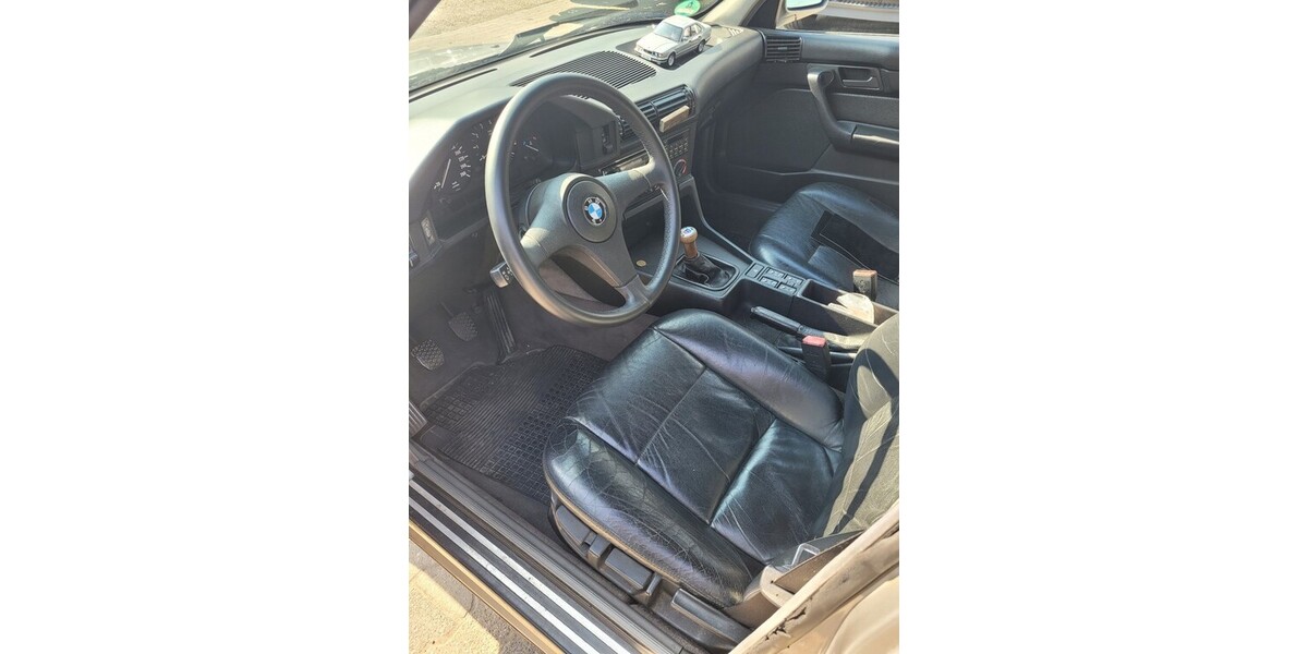 BMW E34 299.960 km 4.900 &euro; Duisburg 47051