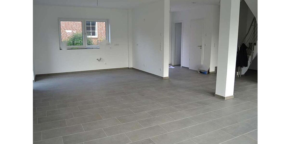 Doppelhaushälfte Hamminkeln - 5 Zimmer, 121 m&sup2;, 1.540&euro; | Angebot:25302186