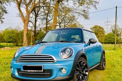 Mini Cooper 87.400 km 8.300 &euro; Marl 45768