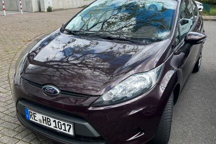 Ford Fiesta 72.000 km 4.200 &euro; Oer-Erkenschwick 45739