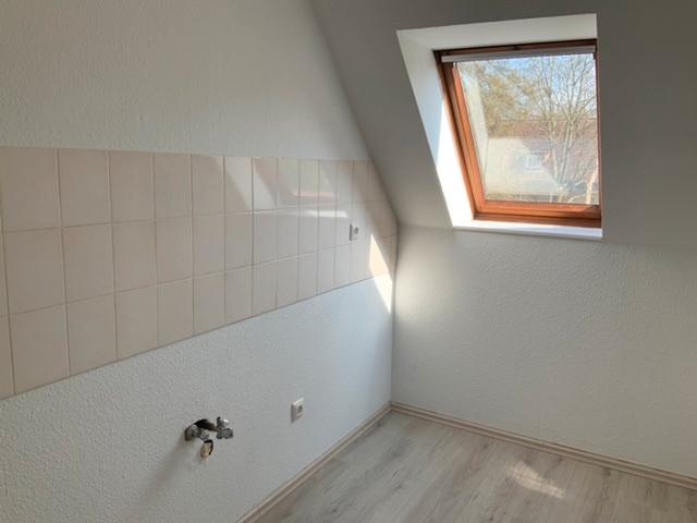 Dachgeschoßwohnung Herne Wanne - 2 Zimmer, 67 m&sup2;, 424&euro; | Angebot:22511290