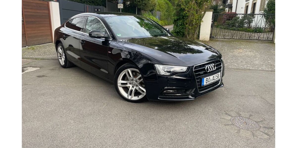 Audi A5 184.000 km 15.500 &euro; Bochum 44793