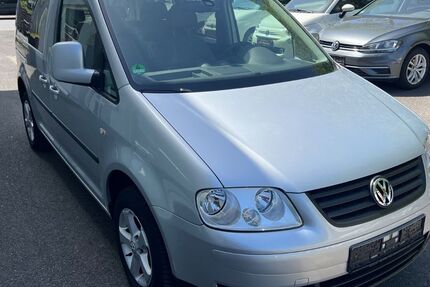 VW Caddy 63.000 km 7.499 &euro; Recklinghausen 45663