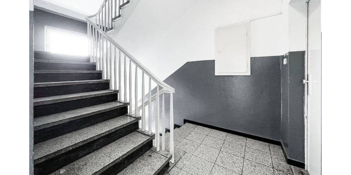 Etagenwohnung Bochum Innenstadt - 3 Zimmer, 58 m&sup2;, 625&euro; | Angebot:26015302