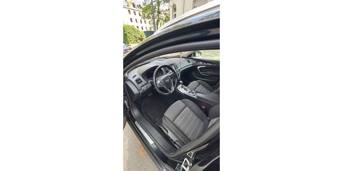 Opel Insignia 113.930 km 11.000 &euro; Gelsenkirchen 45886
