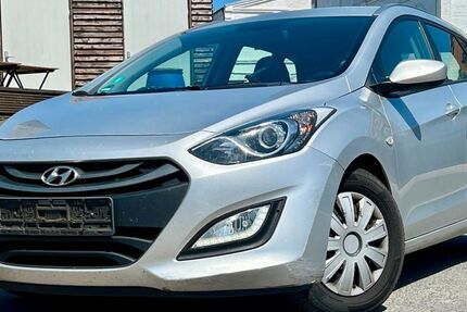 Hyundai i30 303.461 km 3.500 &euro; Gelsenkirchen 45884
