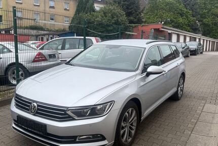 VW Passat Variant 170.000 km 9.900 &euro; Essen 45143