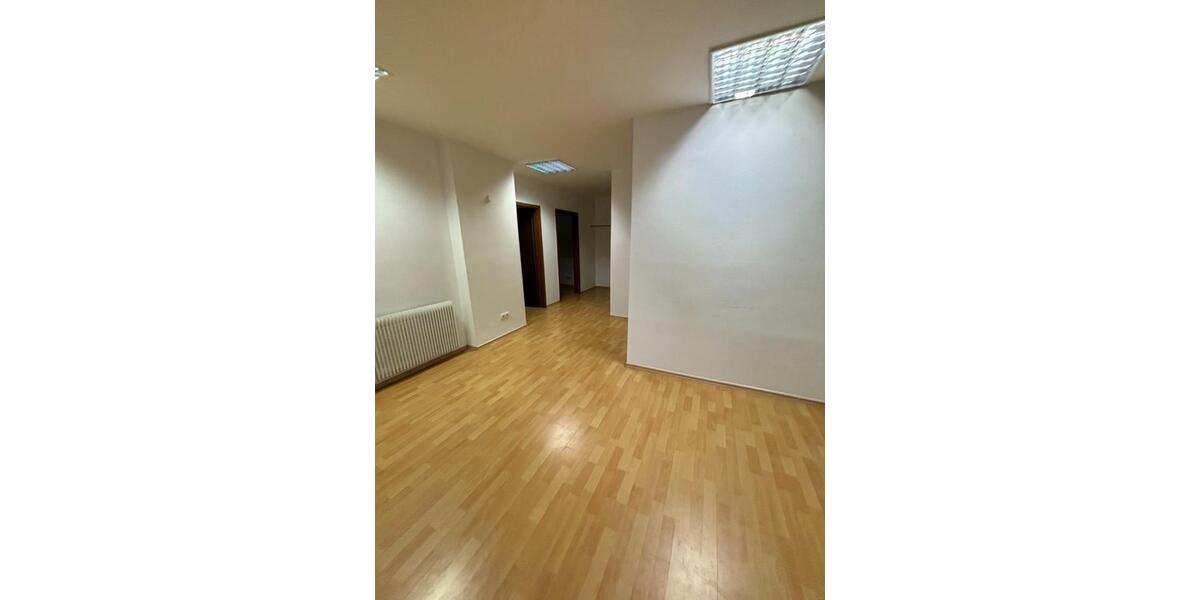 Gewerbeobjekt Oberhausen - 465&euro; | Angebot:22409478