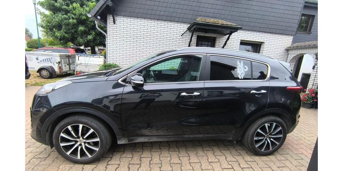 Kia Sportage 145.000 km 11.000 &euro; Duisburg 47167