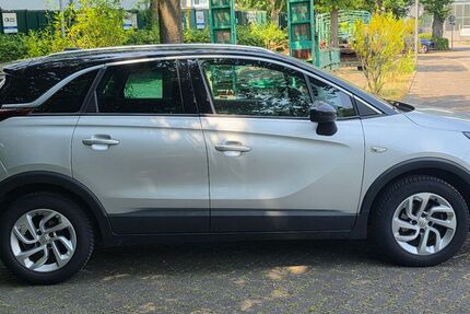 Opel Crossland (X) 99.464 km 9.900 &euro; Dorsten 46282