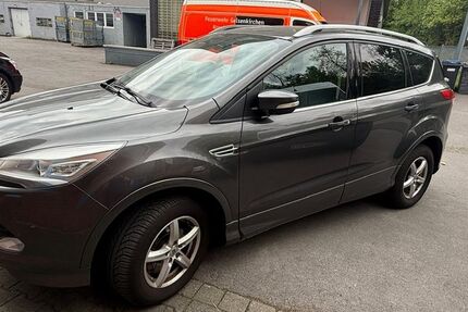 Ford Kuga 174.905 km 10.000 &euro; Gelsenkirchen 45883