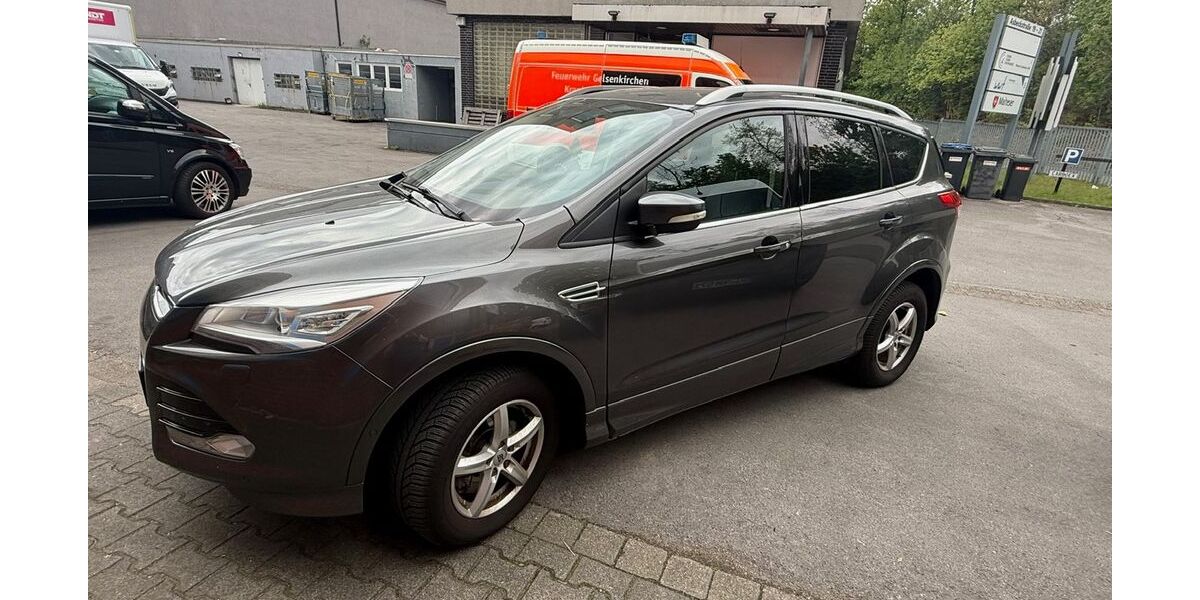 Ford Kuga 174.905 km 10.000 &euro; Gelsenkirchen 45883