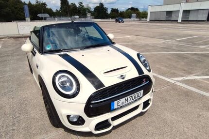 Mini Cooper S Cabrio 82.000 km 19.300 &euro; Oberhausen 46047