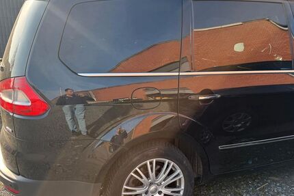 Ford Galaxy 283.000 km 4.600 &euro; Recklinghausen 45665