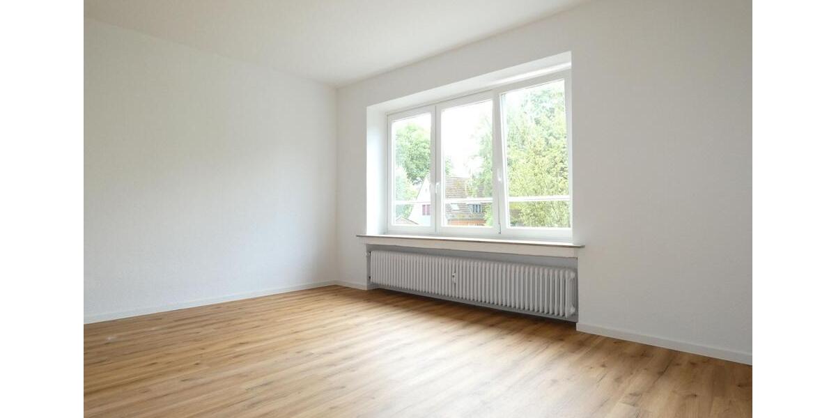 Etagenwohnung Mülheim an der Ruhr - 4 Zimmer, 124 m&sup2;, 1.450&euro; | Angebot:25877313