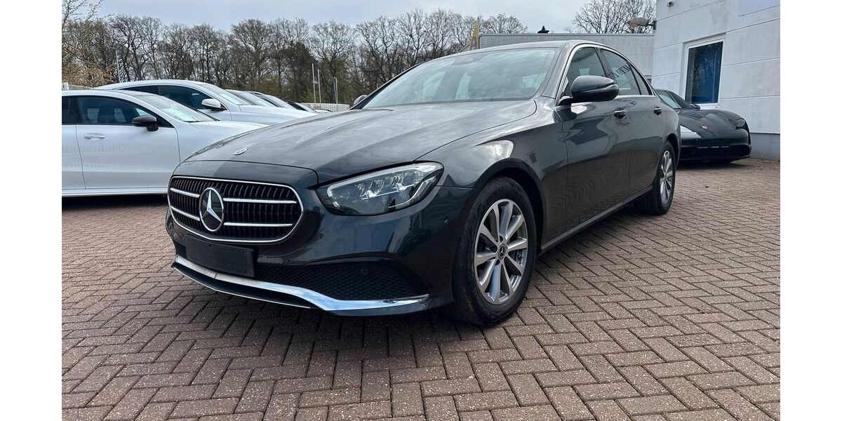 Mercedes-Benz E 200 86.437 km 30.821 &euro; Wesel 46485