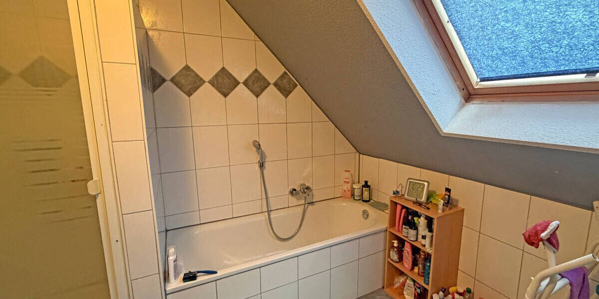 Doppelhaushälfte Hamminkeln Ringenberg - 4 Zimmer, 147 m&sup2;, 299.000&euro; | Angebot:26205465