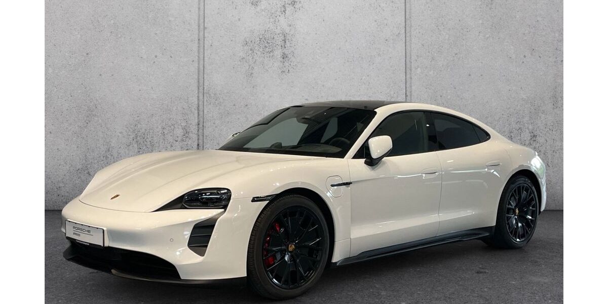 Porsche Taycan 21.200 km 77.690 &euro; Recklinghausen 45665