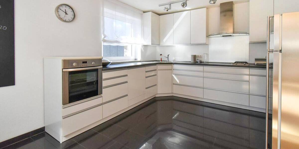 Einfamilienhaus Essen Bredeney - 6 Zimmer, 280 m&sup2;, 1.175.000&euro; | Angebot:26217565